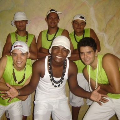 Negretes do Samba
