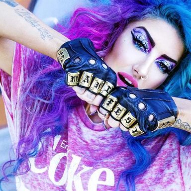 Neon Hitch