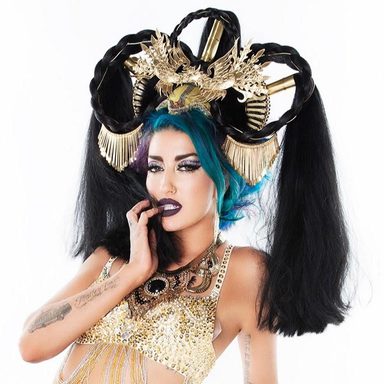 Neon Hitch photo 10