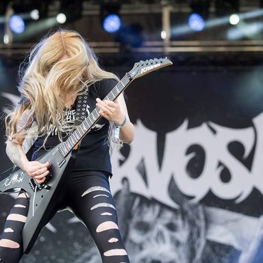 Nervosa photo 14