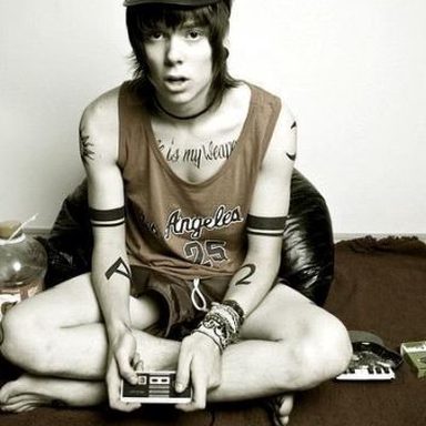 Never Shout Never photo 53