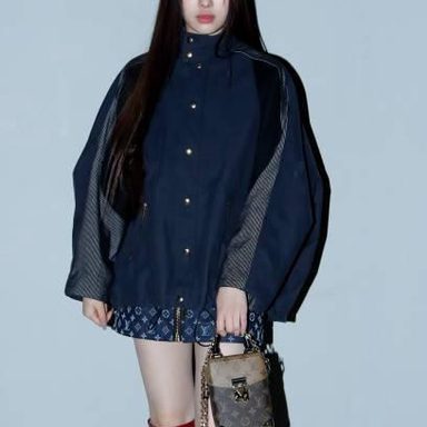 NewJeans photo 78