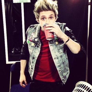 Niall Horan photo 229
