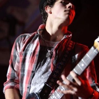 Nick Jonas & The Administration photo 17