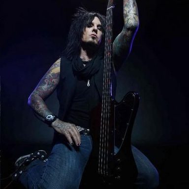 Nikki Sixx