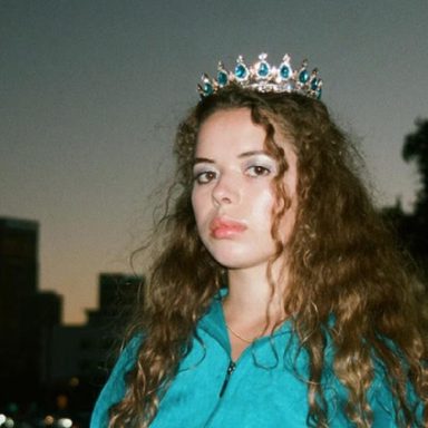 Nilüfer Yanya