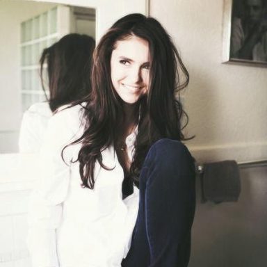 Nina Dobrev
