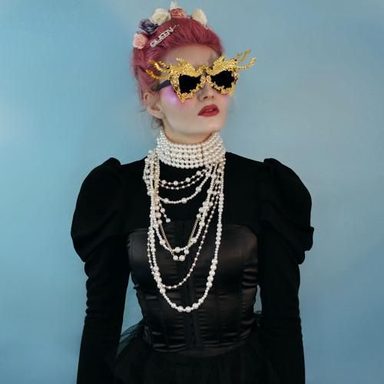 Nina Tribus