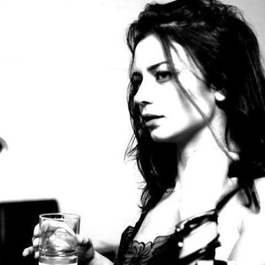 Ninet Tayeb