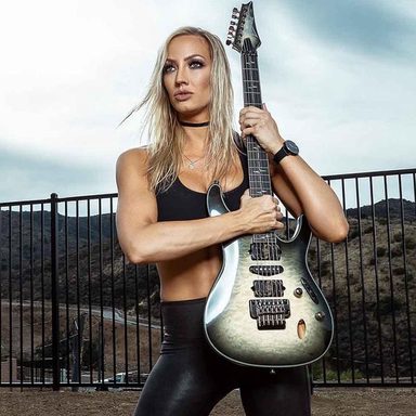 Nita Strauss