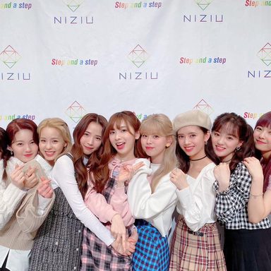 NiziU photo 22