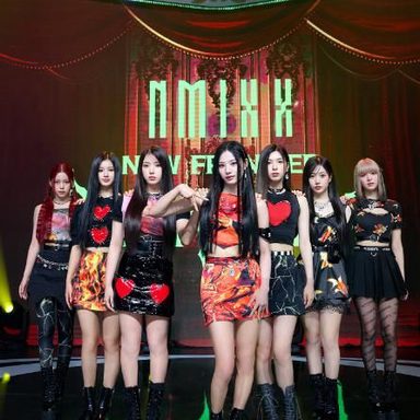 NMIXX photo 23