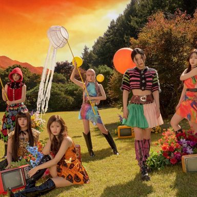 NMIXX photo 16