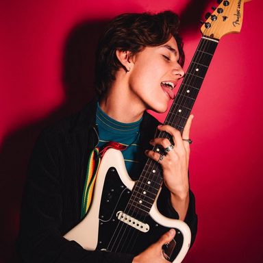Noah Urrea photo 41