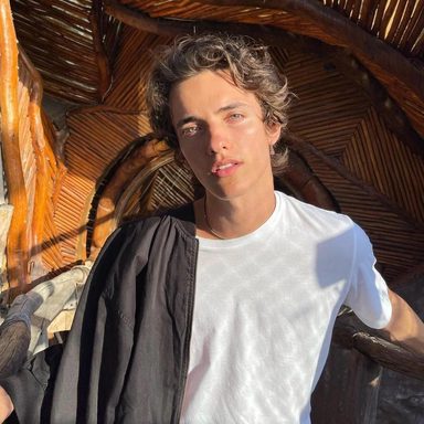 Noah Urrea photo 17