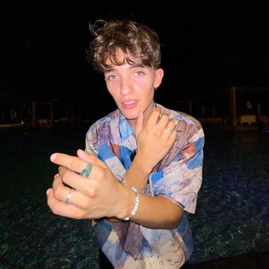 Noah Urrea
