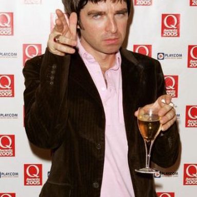 Noel Gallagher photo 12