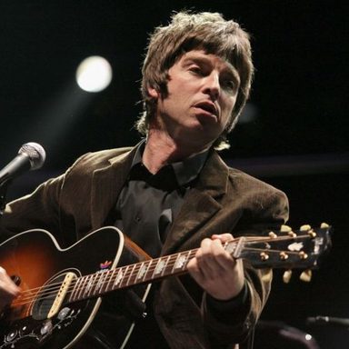 Noel Gallagher photo 18