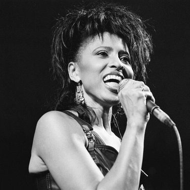 Nona Hendryx