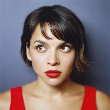 Norah Jones photo 71