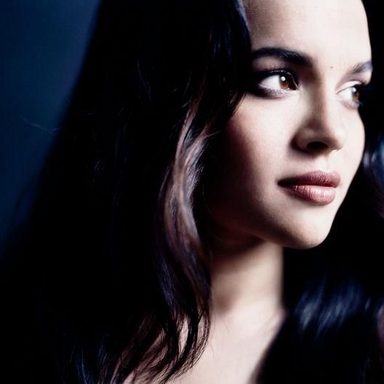 Norah Jones photo 24