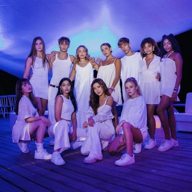 Now United photo 29
