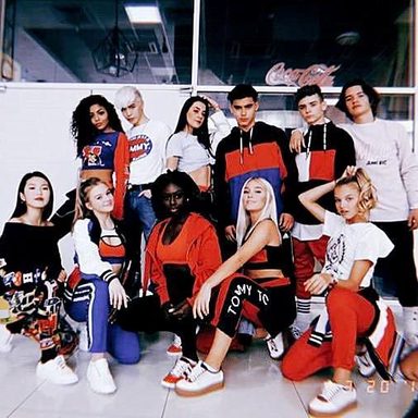 Now United photo 169