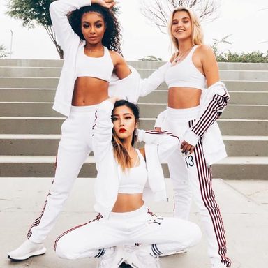 Now United photo 173