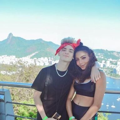 Now United photo 37