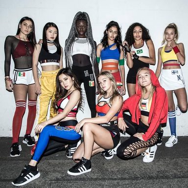 Now United photo 195