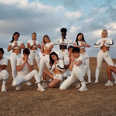 Now United photo 98