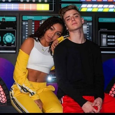 Now United photo 35