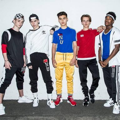 Now United photo 196
