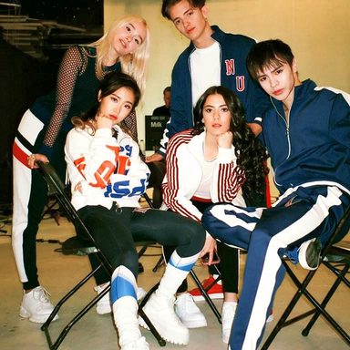 Now United photo 184