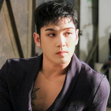 NU'EST photo 11
