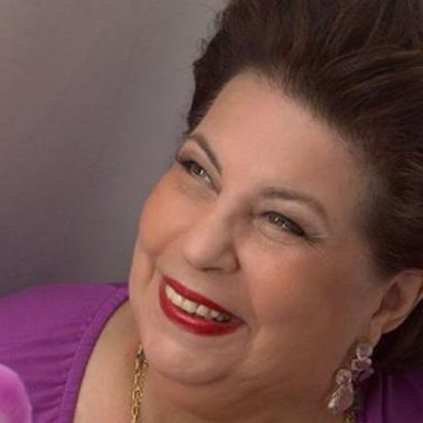 Nana Caymmi