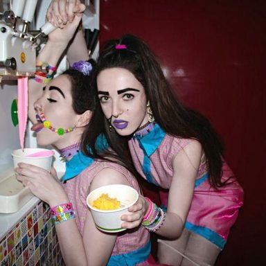 No Frills Twins photo 9