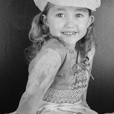 Noah Cyrus photo 39