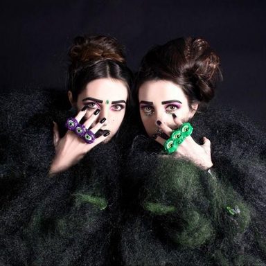 No Frills Twins photo 11