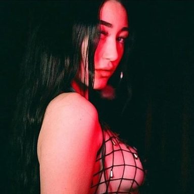 Noah Cyrus photo 17