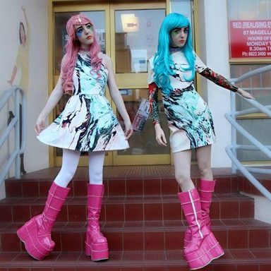 No Frills Twins
