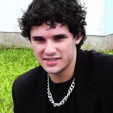 O Não Famoso