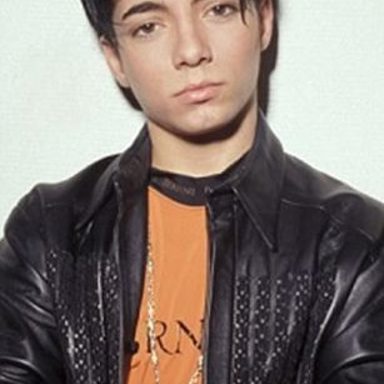 O-Bee (Omer Bhatti) photo 16