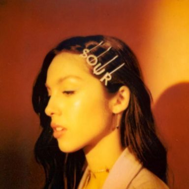 Olivia Rodrigo photo 17