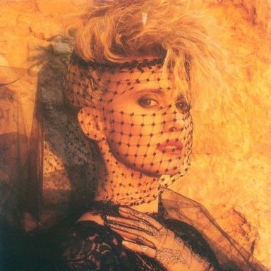 Olivia Newton-John photo 15