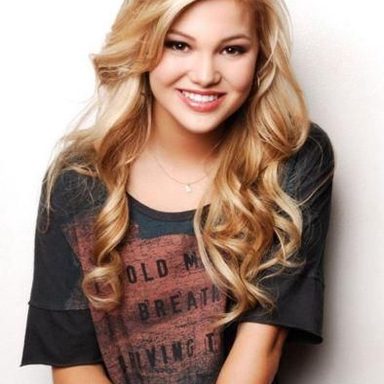 Olivia Holt photo 127