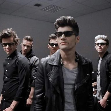 One Direction photo 9