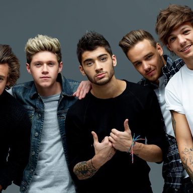 One Direction photo 16
