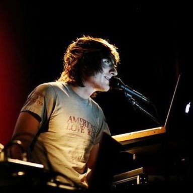 Owl City photo 9