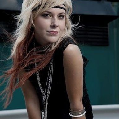 Paige Armstrong photo 9